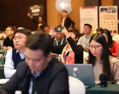 聚焦品質(zhì)，智啟未來(lái) 2018中國(guó)旅游品質(zhì)發(fā)展深度新新會(huì)成功召開(kāi)